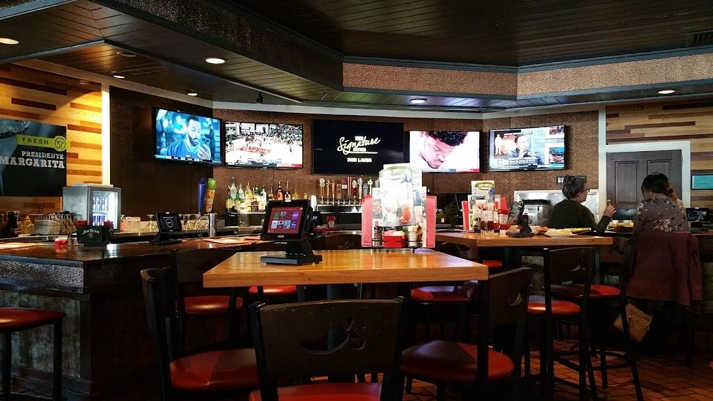 Chilis Grill & Bar | restaurant | 6720 Rogers Ave, Fort Smith, AR 72903, USA | 4794526800 OR +1 479-452-6800