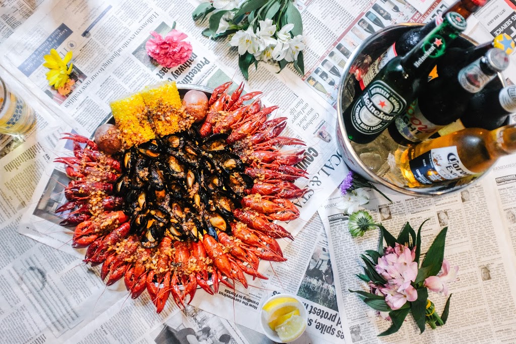 Mr. & Mrs. Crab Ocoee | restaurant | 9467 W Colonial Dr, Ocoee, FL 34761, USA | 4077303155 OR +1 407-730-3155