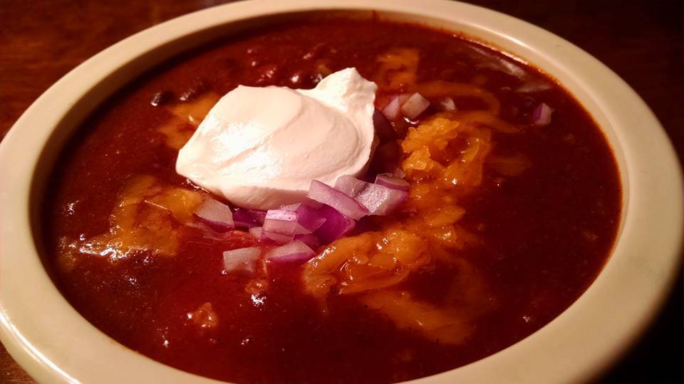 Good Luck Bar & Grill | restaurant | 2501 S 9th St, St. Louis, MO 63104, USA | 3148335825 OR +1 314-833-5825