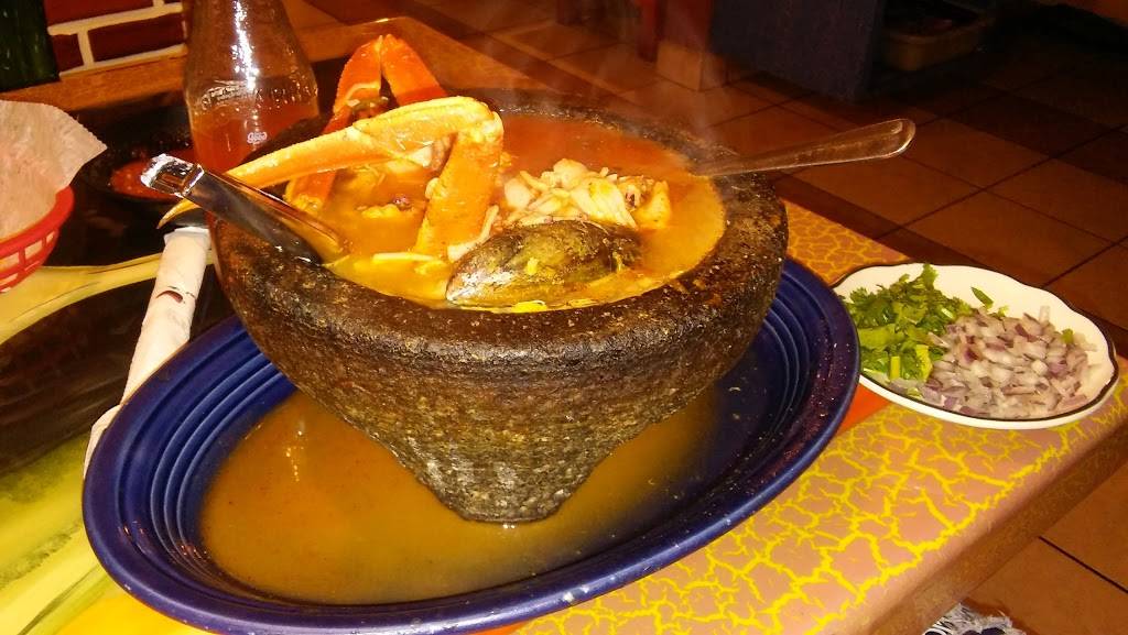 Lindo Mexico | restaurant | 997 E County Line Rd, Greenwood, IN 46143, USA | 3178591336 OR +1 317-859-1336