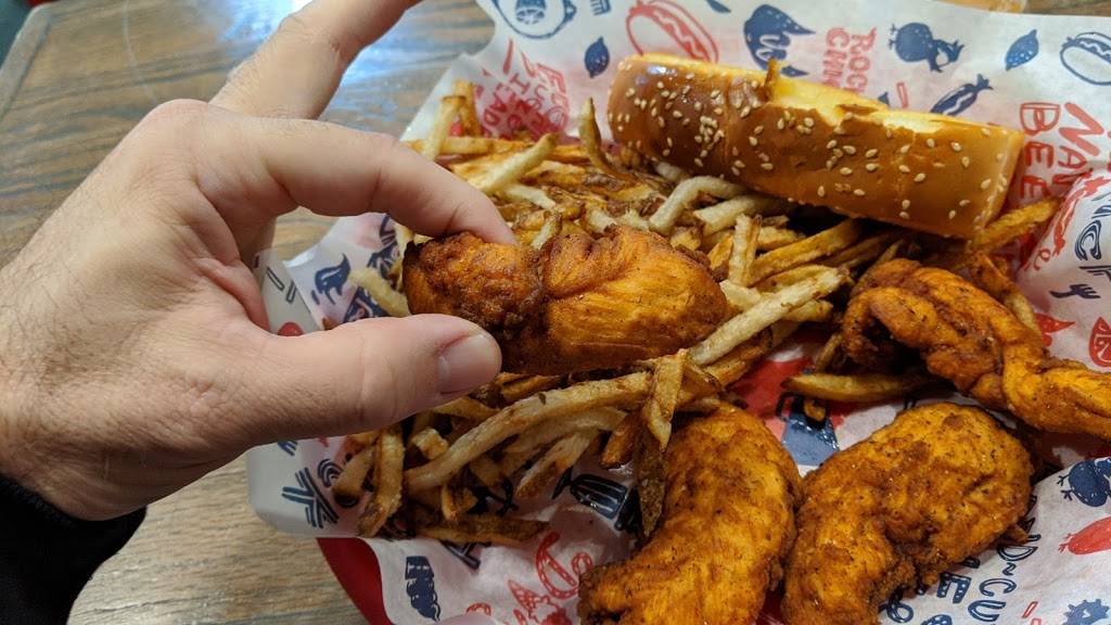 Boss Chicken and Custard | restaurant | 6450 Desert Blvd N Building F, Suite 101, El Paso, TX 79912, USA | 9152135428 OR +1 915-213-5428