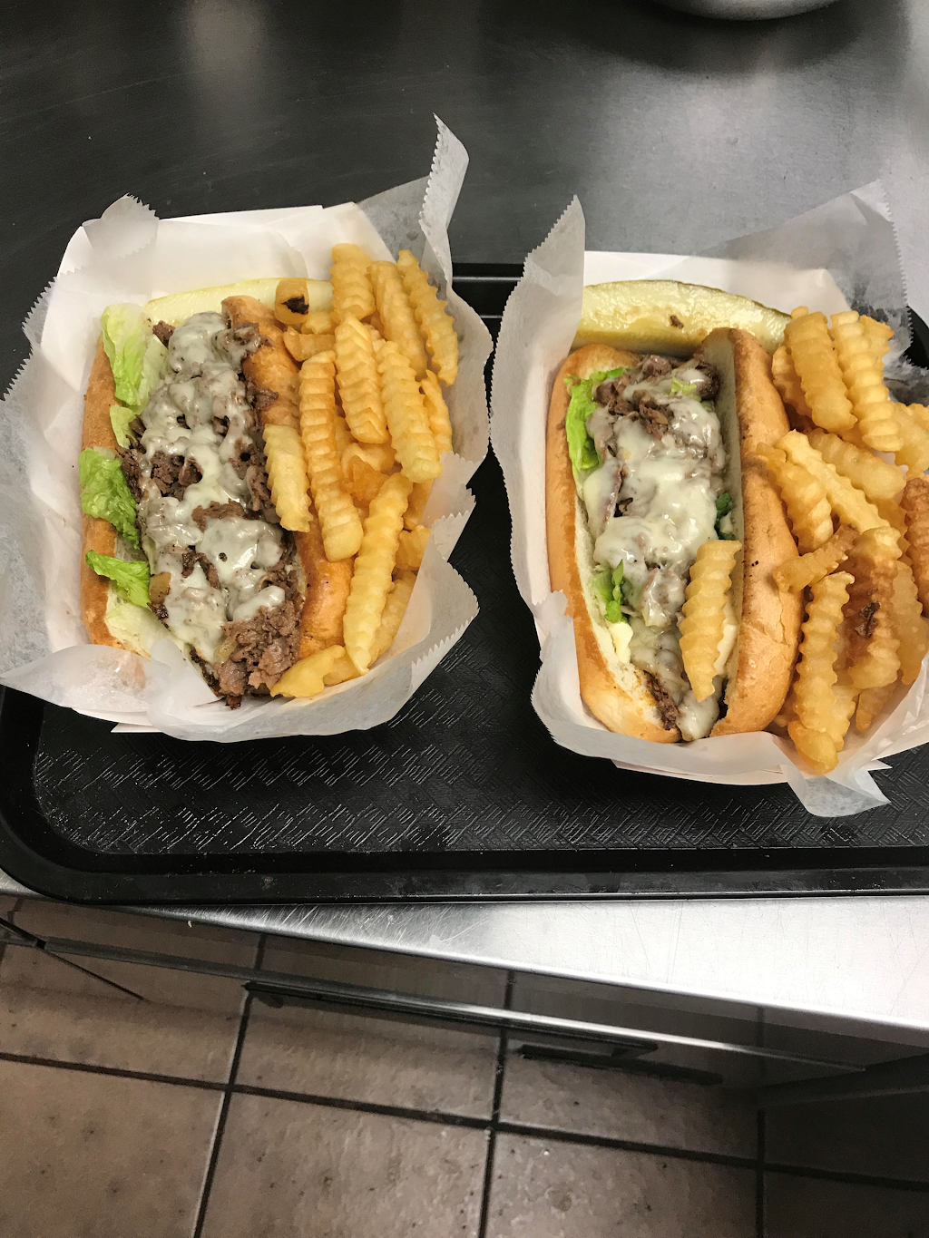 J R Crickets Lovejoy | restaurant | 11353 Tara Blvd, Hampton, GA 30228, USA | 7707310743 OR +1 770-731-0743