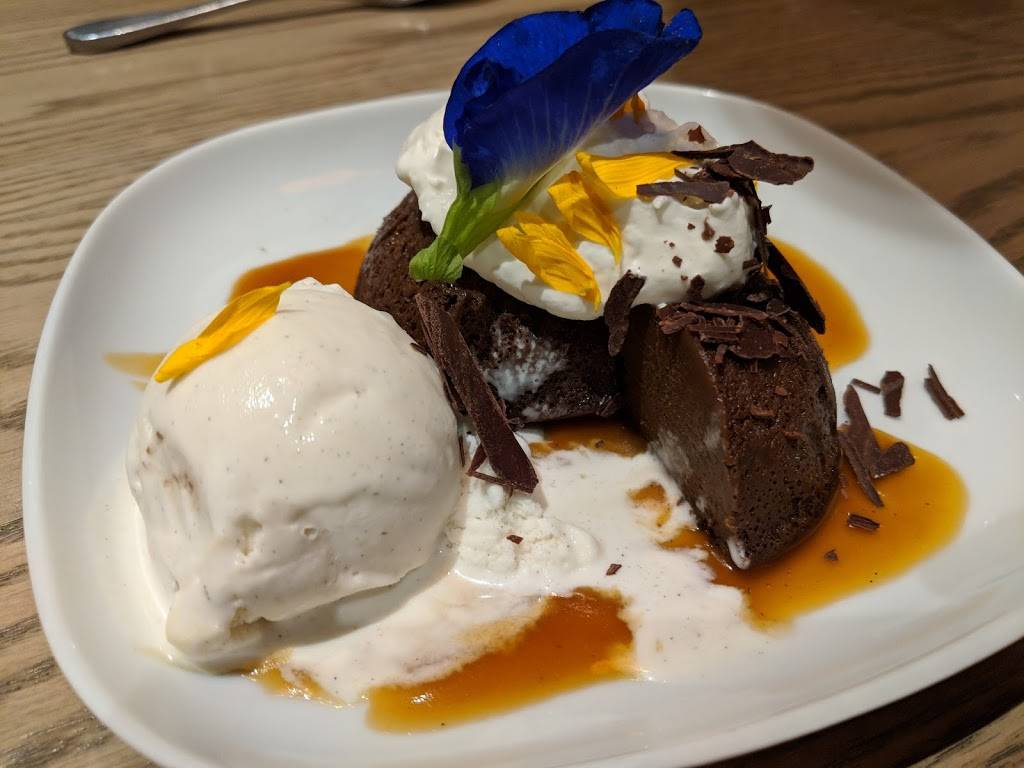 Town Hall Restaurant Jacksonville | restaurant | 2012 San Marco Blvd, Jacksonville, FL 32207, USA | 9043980726 OR +1 904-398-0726