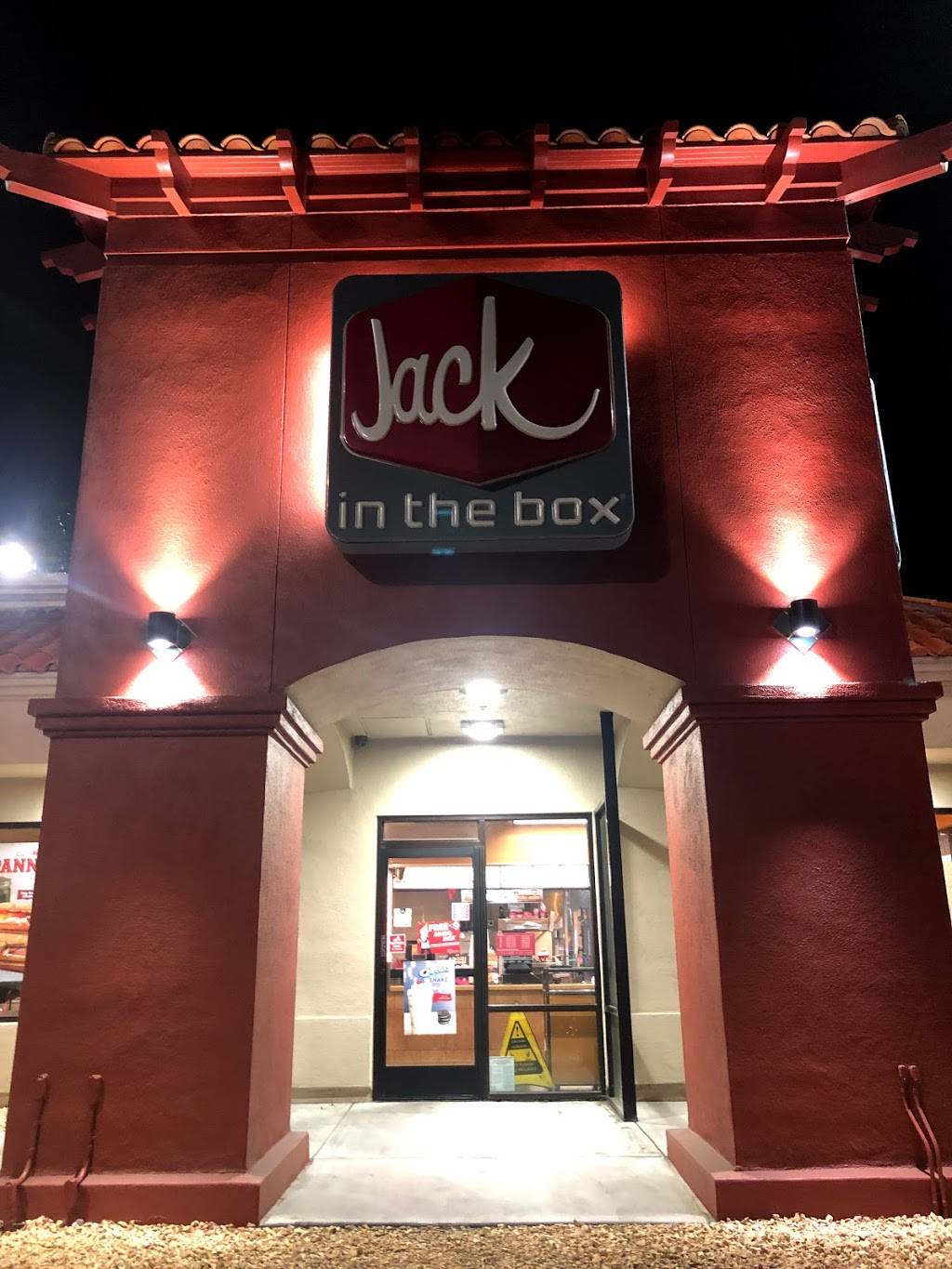 Jack in the Box | restaurant | 550 S Victoria Ave, Oxnard, CA 93035, USA | 8059852420 OR +1 805-985-2420