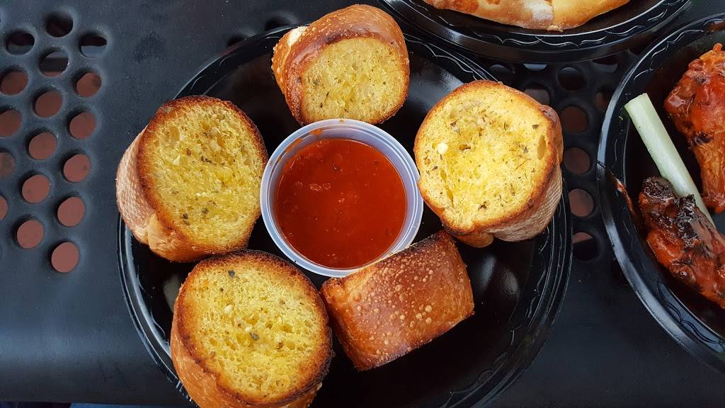 Hideout Pizza and Grill | restaurant | 839 S Harbor Blvd, Anaheim, CA 92805, USA | 7149998818 OR +1 714-999-8818