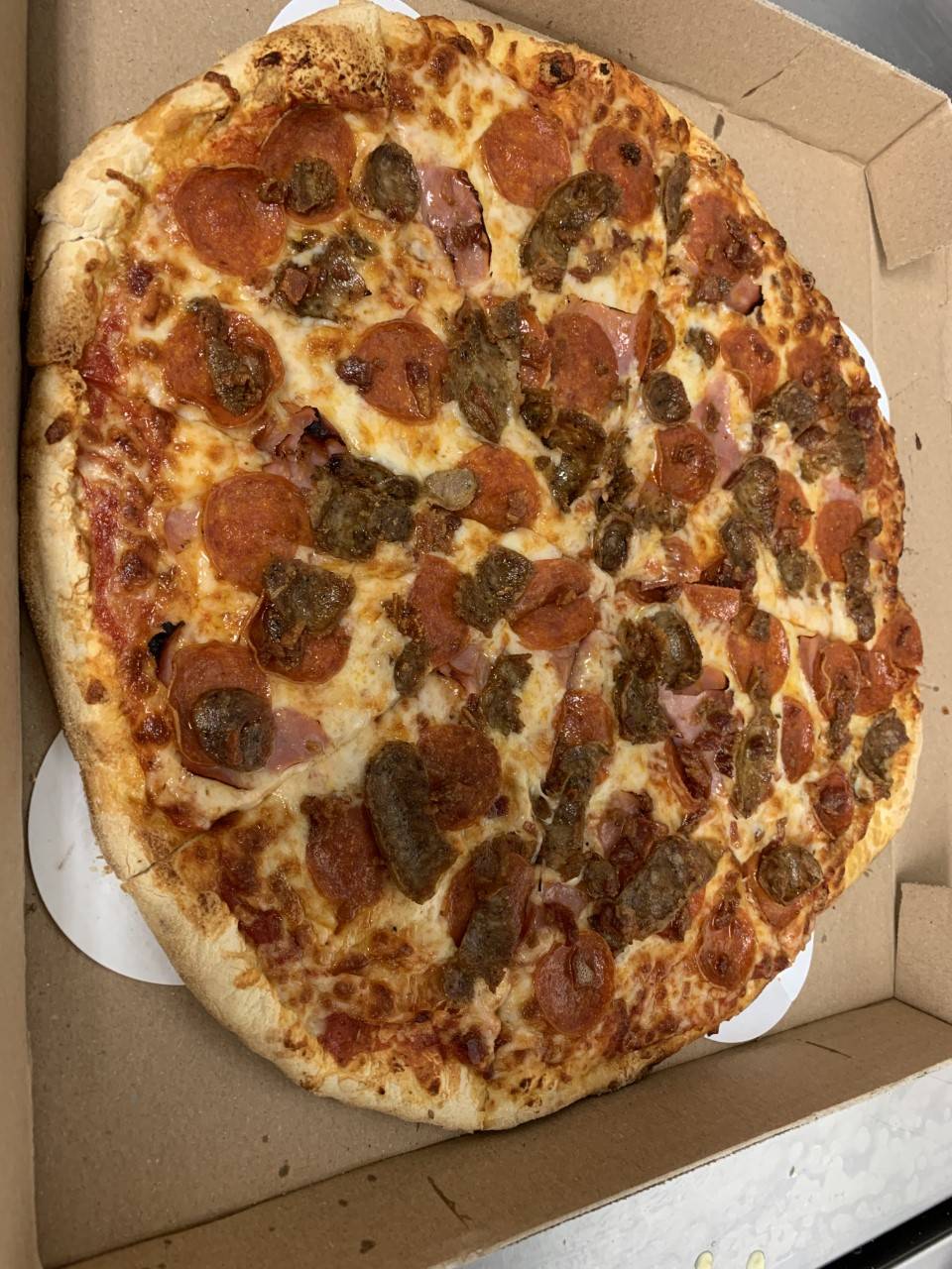 Roccos Pizza of Bolivar | restaurant | 213 S Main Ave, Bolivar, MO 65613, USA | 4177773105 OR +1 417-777-3105