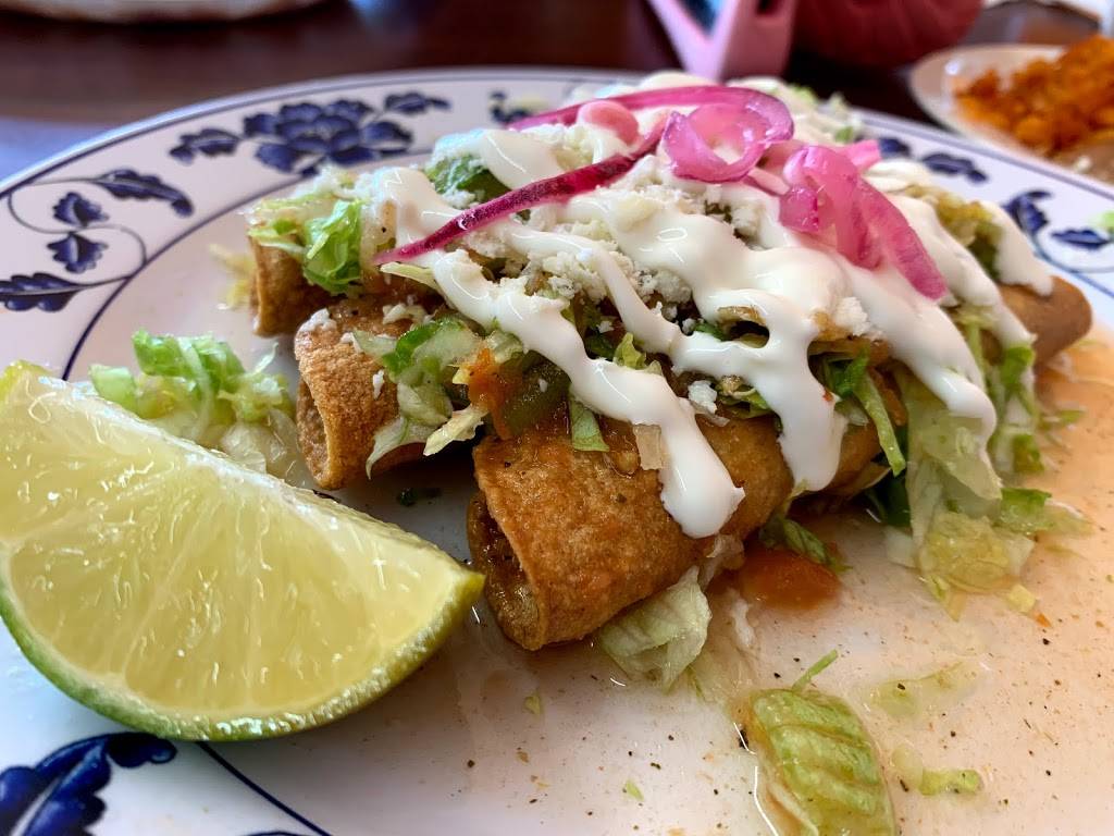 Las Mañanitas Restaurant | restaurant | 1329 S Hazelwood Blvd, Fresno, CA 93702, USA | 5596181100 OR +1 559-618-1100