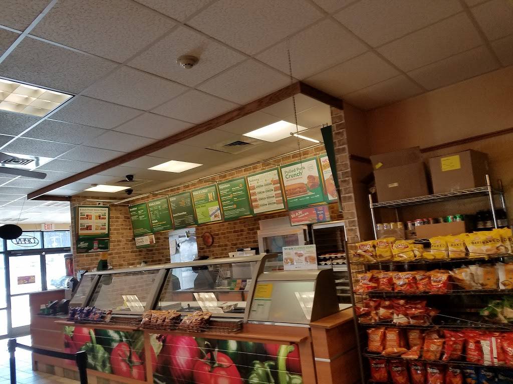 Subway | restaurant | 96 Daniel Webster Hwy, Belmont, NH 03220, USA | 6035276002 OR +1 603-527-6002