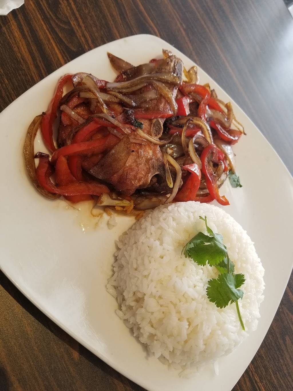 Mi Patria Restaurant | restaurant | 27 E Broad St, West Hazleton, PA 18202, USA | 5704974055 OR +1 570-497-4055