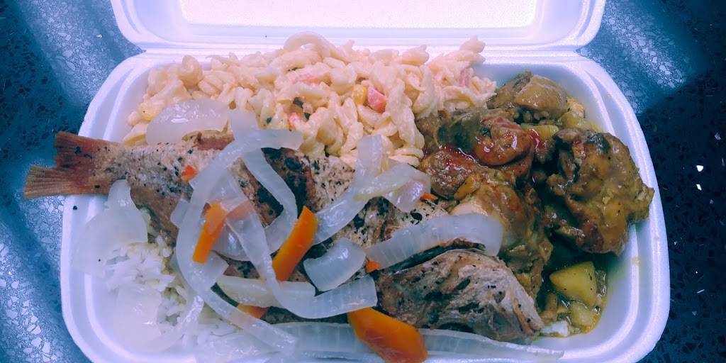 Romeo’s Island Grill | restaurant | 2687 Kipling Ave Unit 15, Etobicoke, ON M9V 5G6, Canada | 4165198822 OR +1 416-519-8822