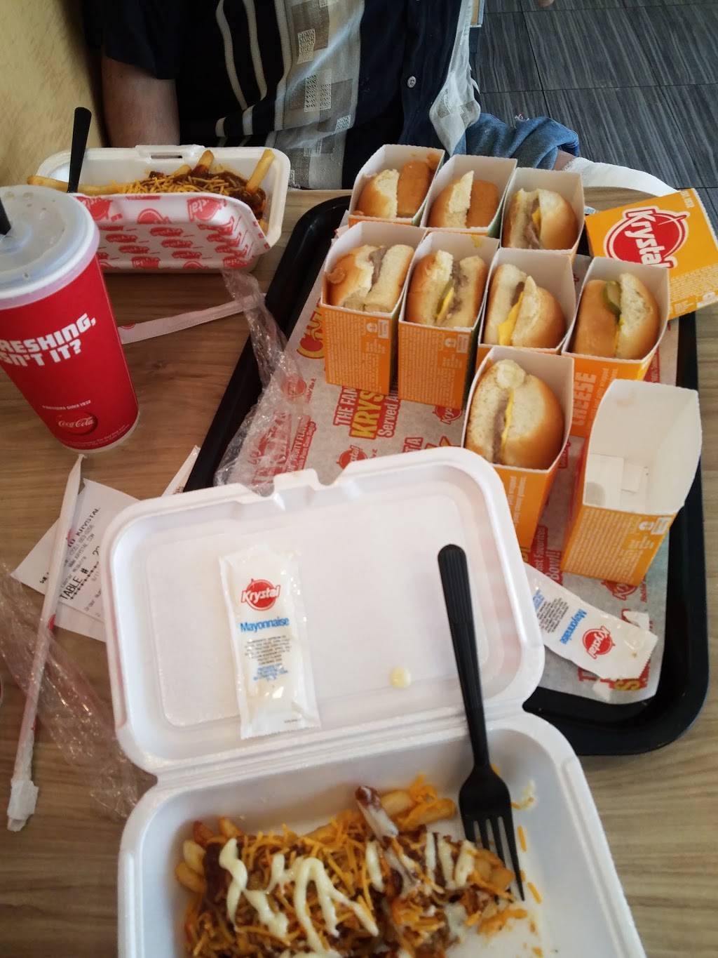 Krystal | meal takeaway | 1103 1st St N, Alabaster, AL 35007, USA | 2056630256 OR +1 205-663-0256