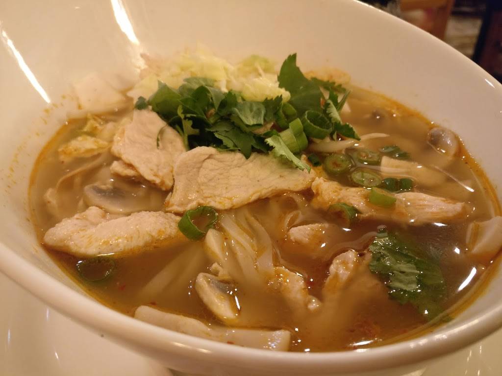 My Thai Village | restaurant | 474 Hazeldean Rd, Kanata, ON K2L 4E5, Canada | 6138315099 OR +1 613-831-5099