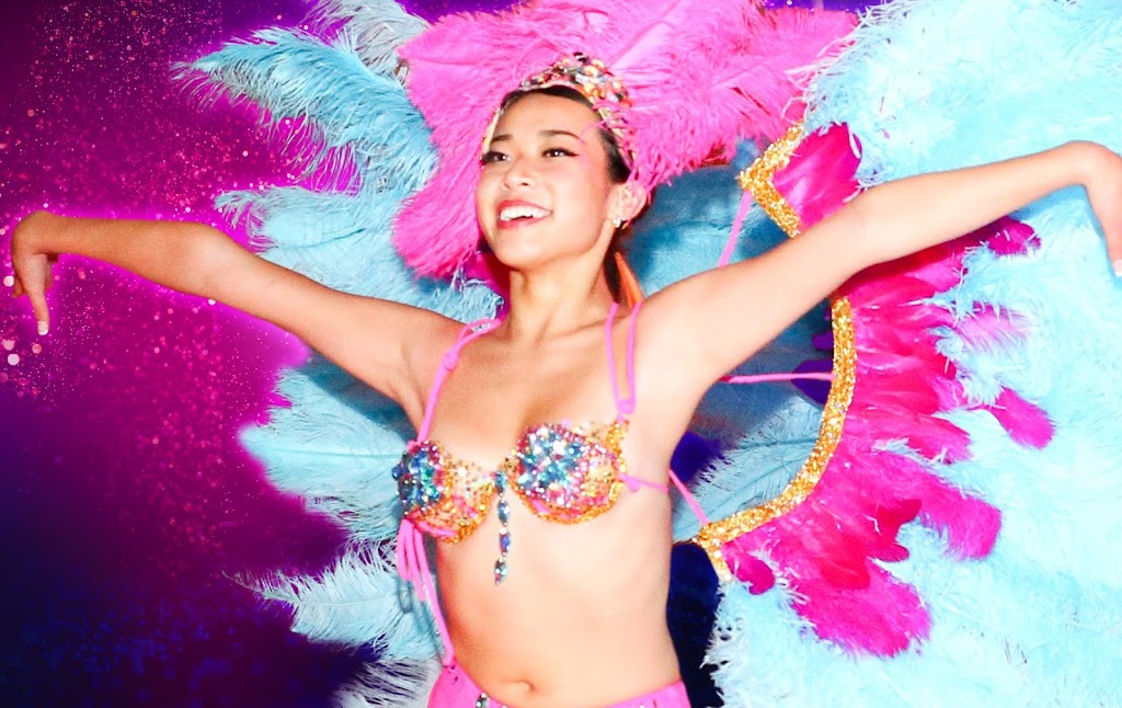 Barracuda Dinner Show Orlando | restaurant | 2504 S Alafaya Trail, Orlando, FL 32828, USA | 6892311420 OR +1 689-231-1420