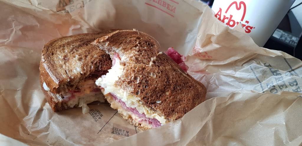 Arbys | restaurant | 1617 E Eisenhower Blvd, Loveland, CO 80537, USA | 9702030584 OR +1 970-203-0584