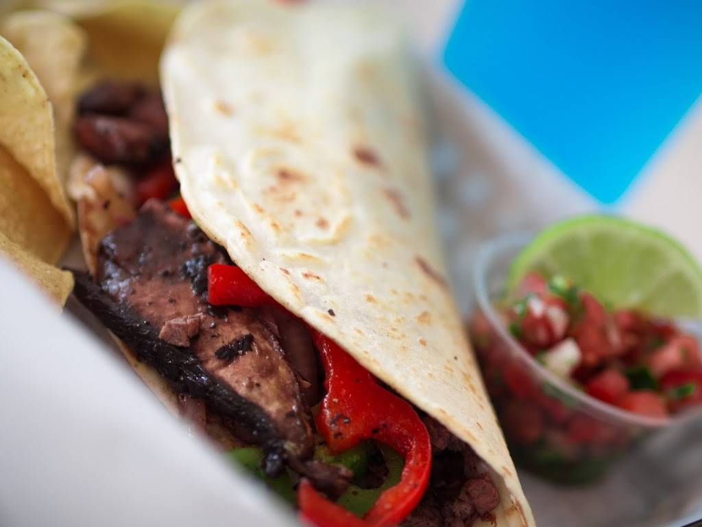 Dos Batos | restaurant | 2525 W Anderson Ln #175, Austin, TX 78757, USA | 5124520001 OR +1 512-452-0001