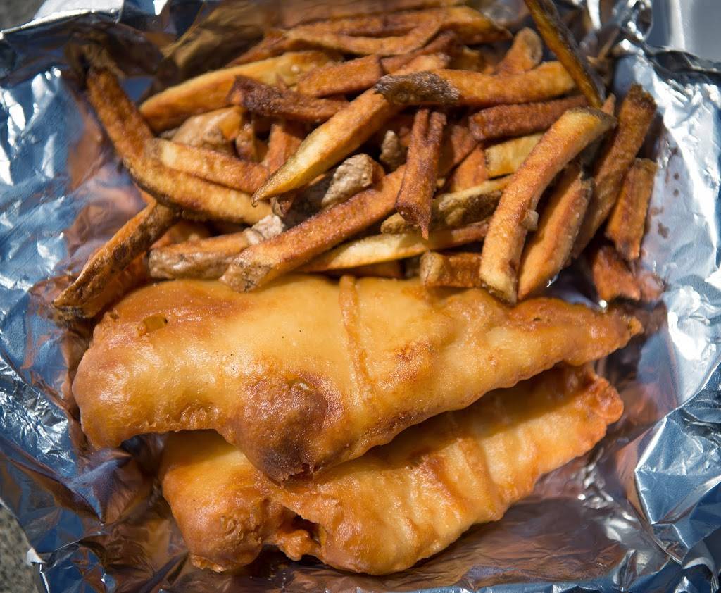 Lets Eat | restaurant | 140 Hadati Rd, Guelph, ON N1E 6N3, Canada | 5197634449 OR +1 519-763-4449