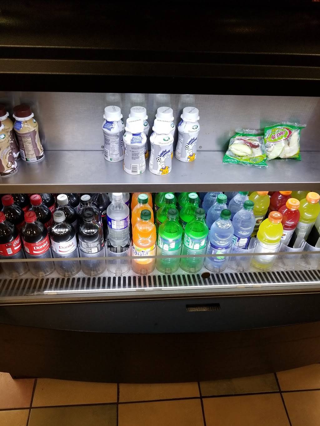 Subway | restaurant | 3337 Newburg Rd, Louisville, KY 40218, USA | 5024594092 OR +1 502-459-4092