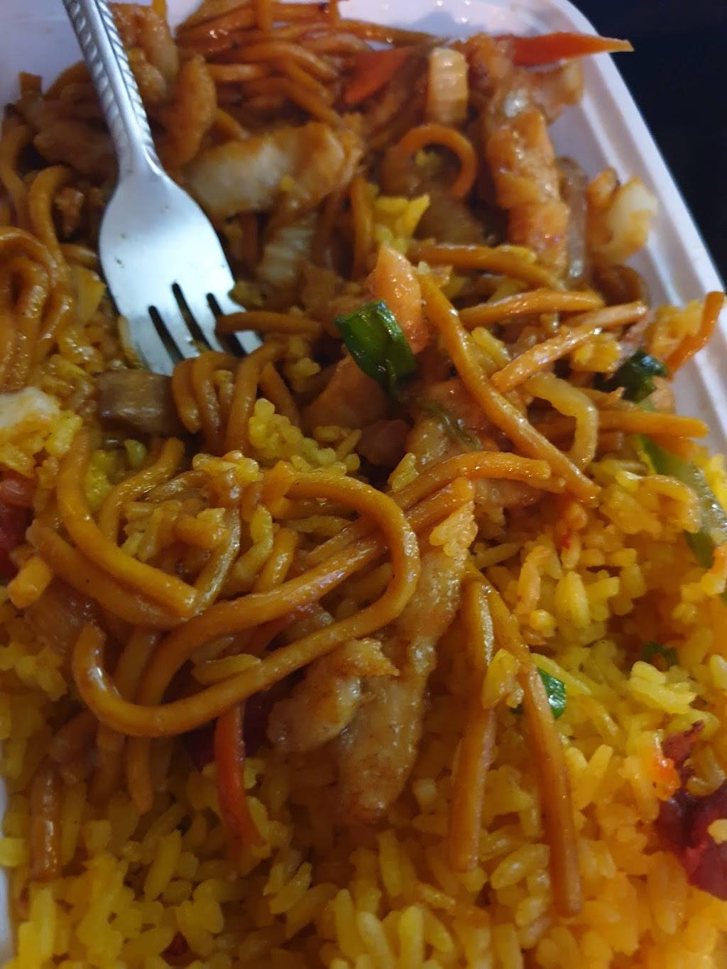 Peking Chinese Restaurant | restaurant | 361 North Blvd, Clinton, NC 28328, USA | 9105926000 OR +1 910-592-6000