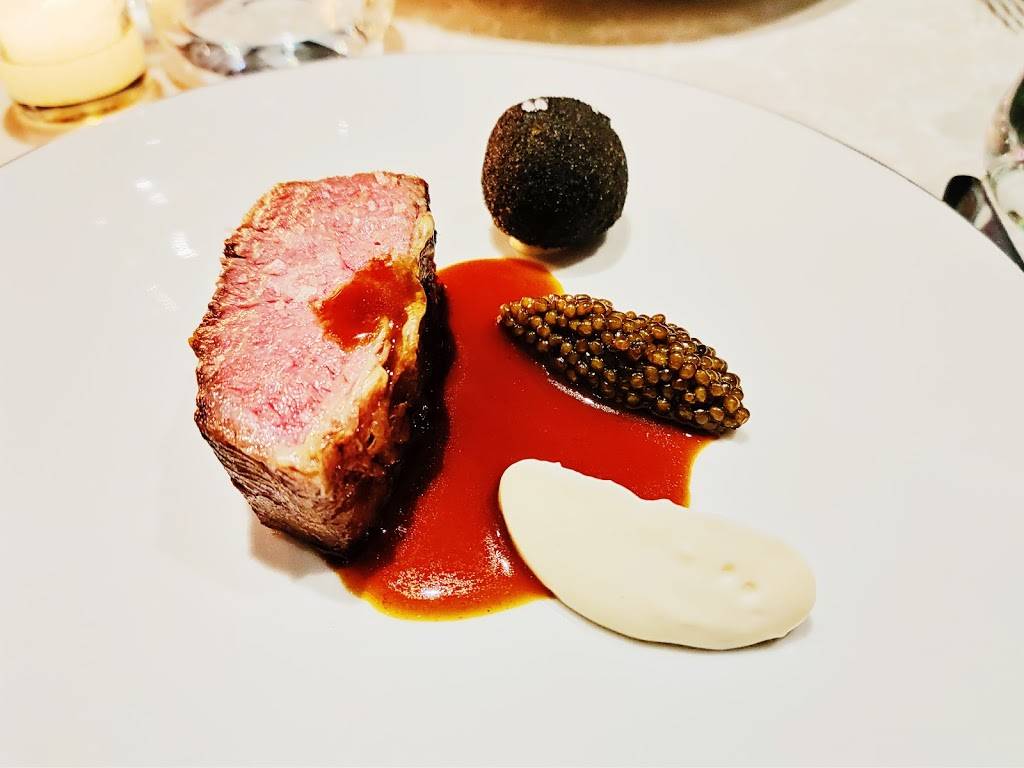 HUSO | restaurant | 1067 Madison Ave, New York, NY 10028, USA | 2122880850 OR +1 212-288-0850