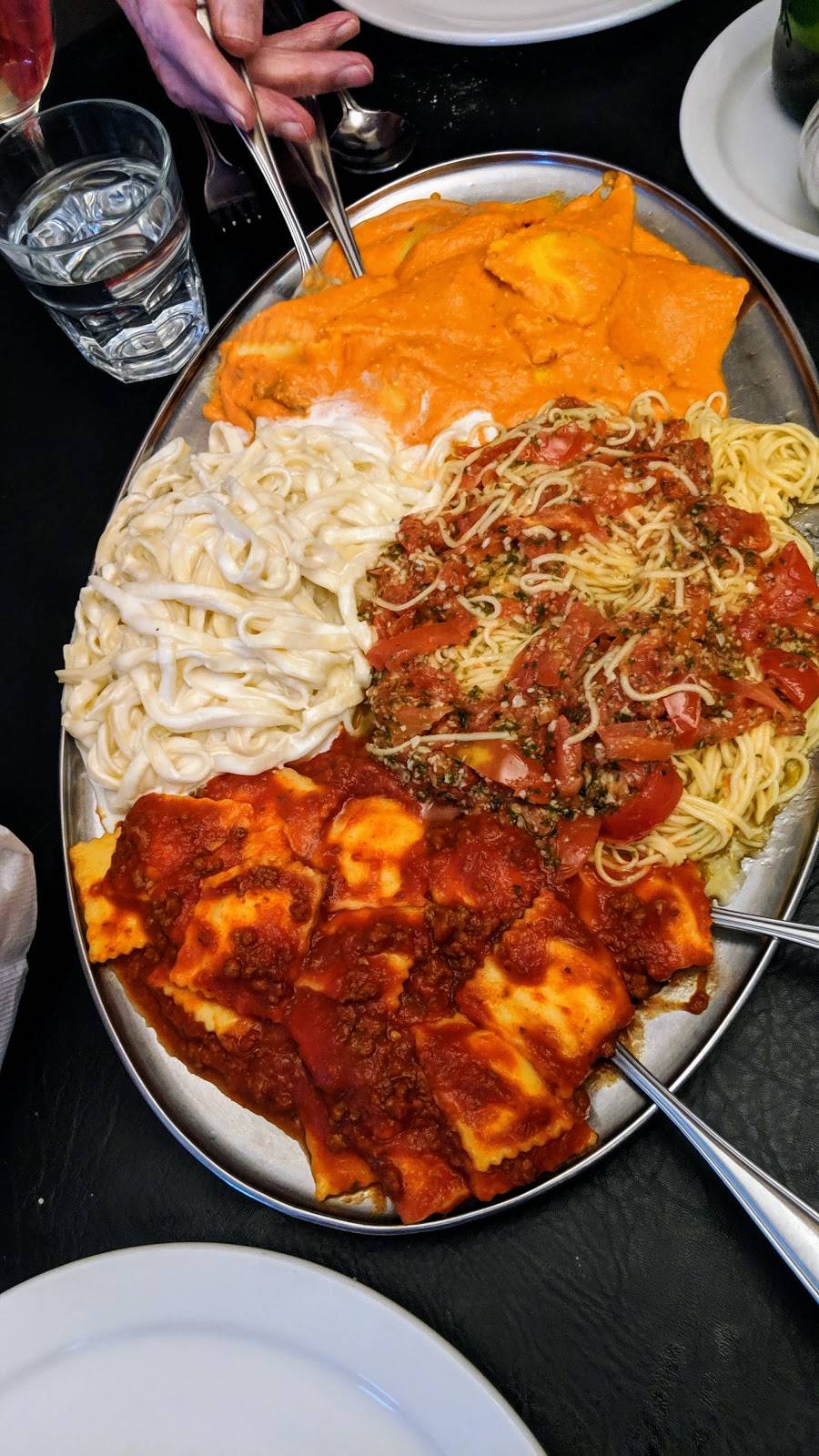 Salvatores Trattoria E Ristoranté | meal takeaway | 105 Michigan Ave, Point Edward, ON N7V 1E5, Canada | 5193442855 OR +1 519-344-2855