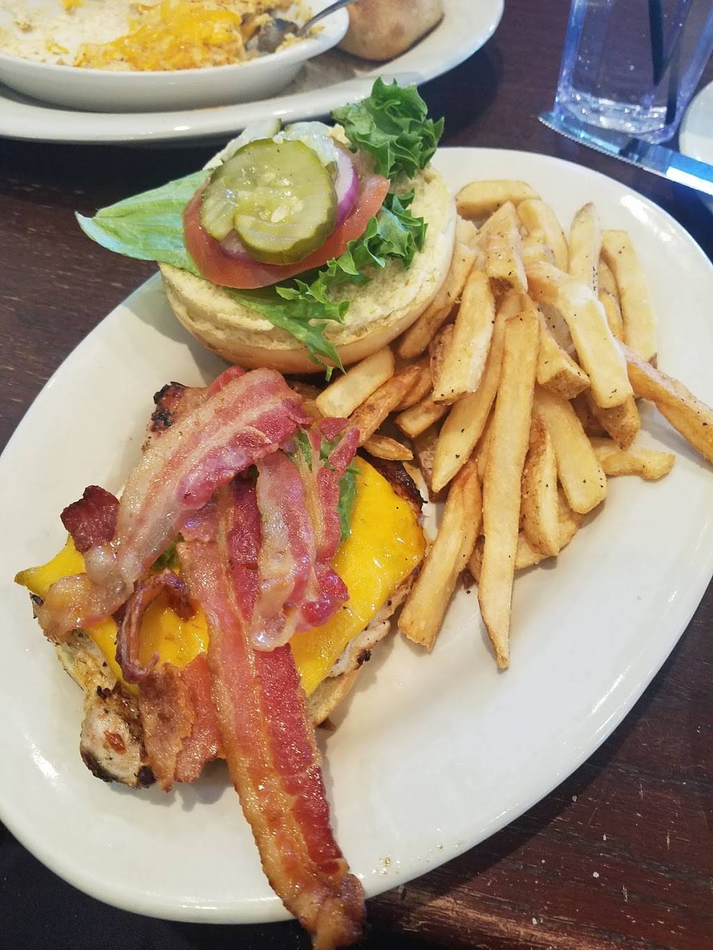 The All American Steakhouse & Sports Theater Manassas | restaurant | 5594 Ashland Community Square, Manassas, VA 20112, USA | 7035801800 OR +1 703-580-1800