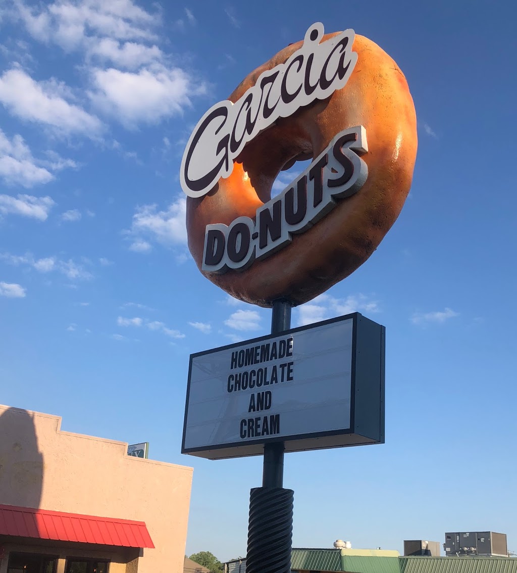Garcia Donuts | restaurant | Laurel, MS 39440, USA | 6014251742 OR +1 601-425-1742