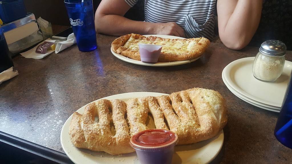 Gs Pizzeria | restaurant | 115 E Bay St, East Tawas, MI 48730, USA | 9893628659 OR +1 989-362-8659