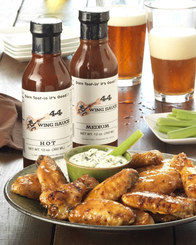 44 Wing Sauce | restaurant | 3280 Suntree Blvd, Melbourne, FL 32940, USA | 3217687641 OR +1 321-768-7641