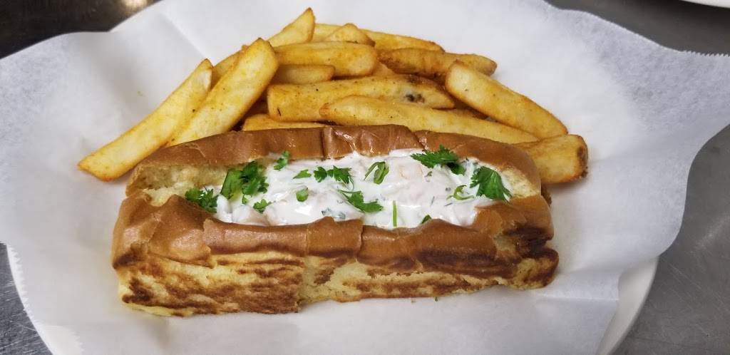 Georgia Shrimp Company | restaurant | 100 N Peachtree Pkwy Suite 36, Peachtree City, GA 30269, USA | 7706319114 OR +1 770-631-9114