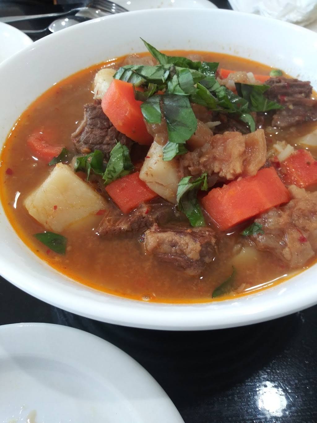 2 Lanterns Cafe | restaurant | 3900 W Touhy Ave, Lincolnwood, IL 60712, USA | 8474107829 OR +1 847-410-7829