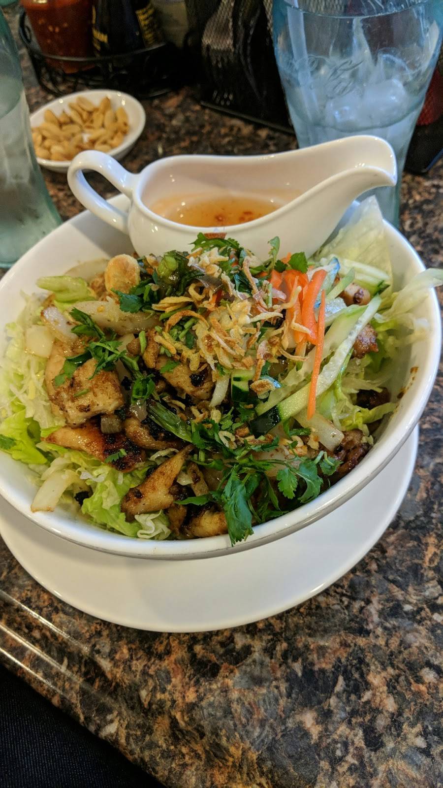 Mr. Noodles | restaurant | 1176 S Main St, Salinas, CA 93901, USA | 8312723024 OR +1 831-272-3024