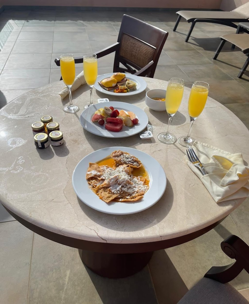 Top Shelf Grill | restaurant | 6080 Getwell Rd Suite 400, Southaven, MS 38672, United States | 6625104994 OR +1 662-510-4994