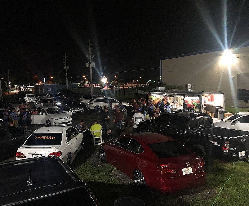 Donde Sea Food Truck | restaurant | 1620 Premier Row unit b, Orlando, FL 32809, USA | 4079694250 OR +1 407-969-4250