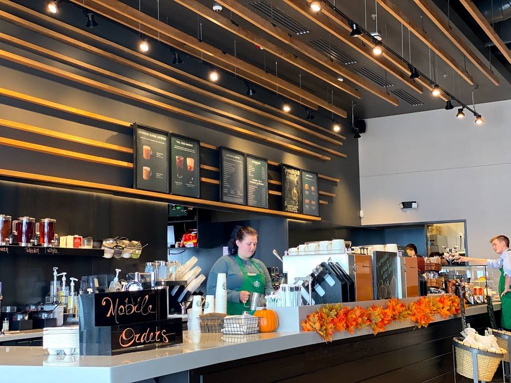 Starbucks | cafe | 8851 Destination Dr #100, Broomfield, CO 80021, USA | 3034641573 OR +1 303-464-1573