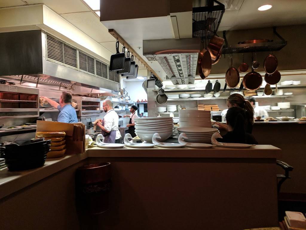 Oakleys Bistro | restaurant | 1464 W 86th St, Indianapolis, IN 46260, USA | 3178241231 OR +1 317-824-1231