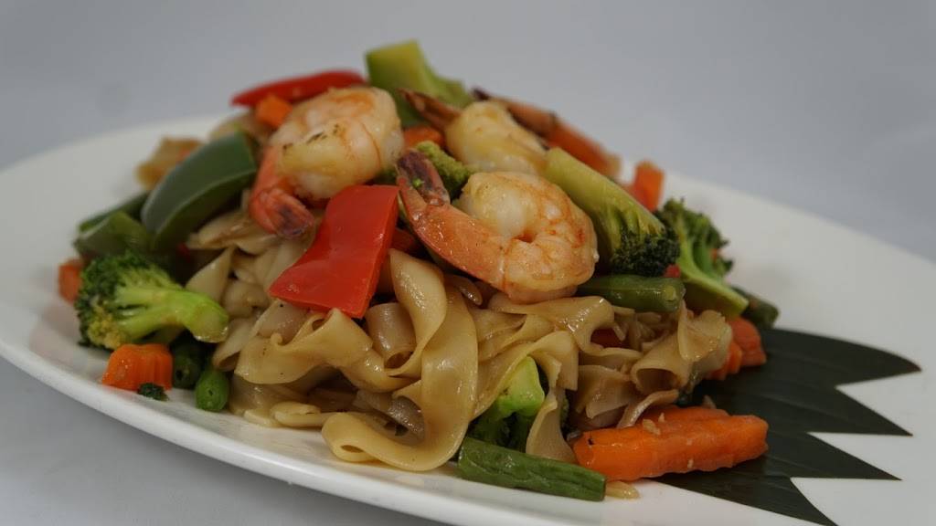 Siam Dish Thai Cuisine | restaurant | 730 Guelph Line, Burlington, ON L7R 3N5, Canada | 9056322525 OR +1 905-632-2525