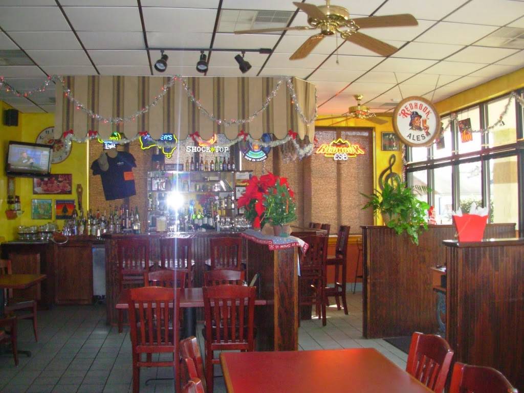 Crossroads Grill | restaurant | 5250 Old Charlotte Hwy # F, Monroe, NC 28110, USA | 7042381221 OR +1 704-238-1221