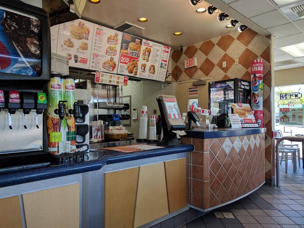 KFC | restaurant | 6605 Mission Gorge Rd, San Diego, CA 92120, USA | 6192804814 OR +1 619-280-4814