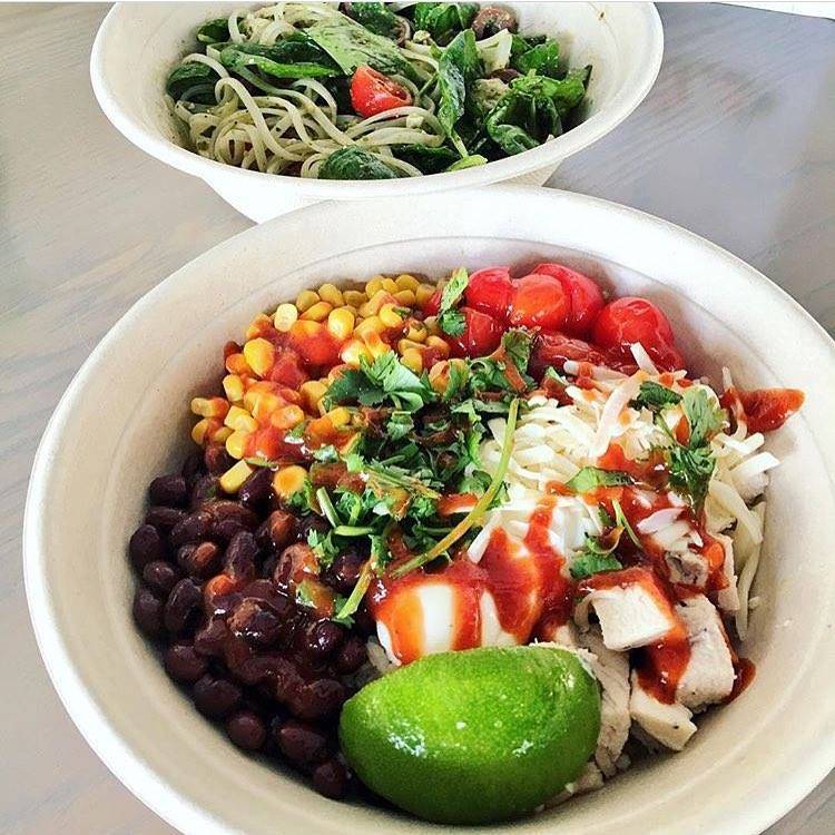 Freshii | restaurant | 195 Christina St N, Sarnia, ON N7T 4C1, Canada | 2263132952 OR +1 226-313-2952