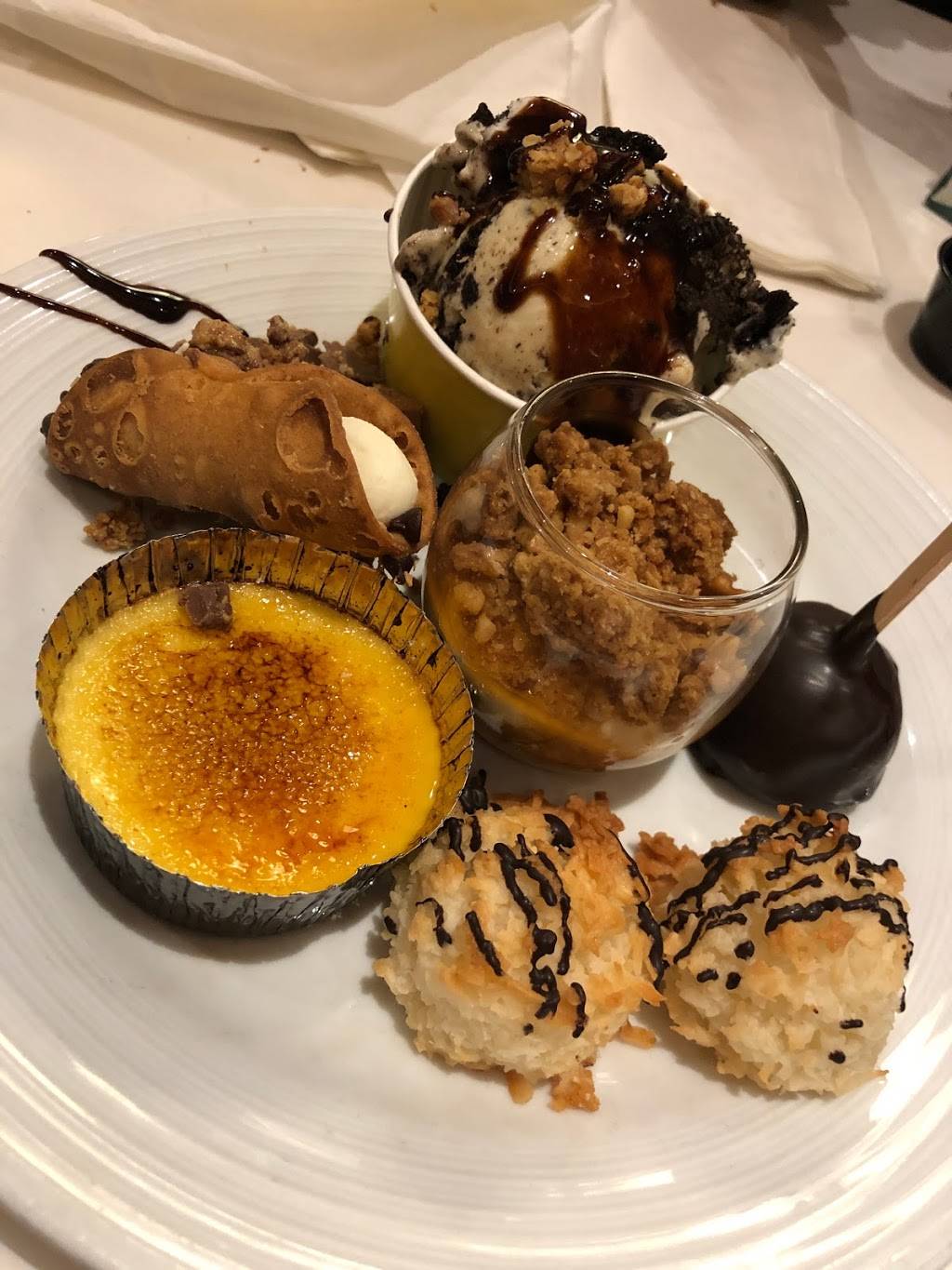 Market Buffet | restaurant | 6301 Kellogg Rd, Cincinnati, OH 45230, USA | 5132328000 OR +1 513-232-8000