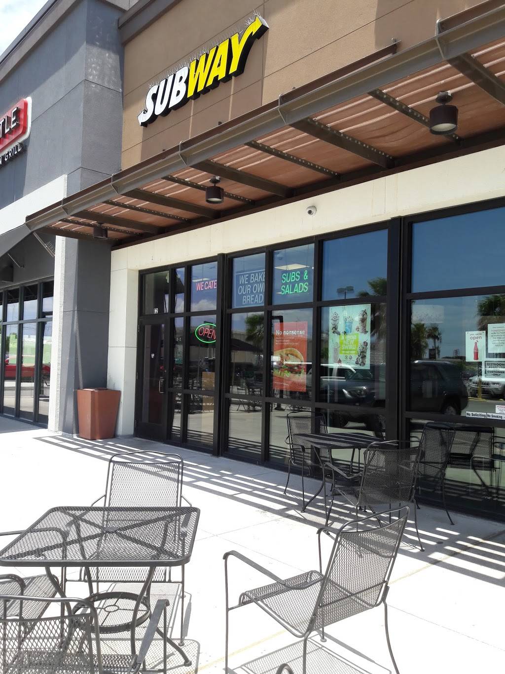 Subway | meal takeaway | 4938 S Staples St, Corpus Christi, TX 78411, USA | 3613341799 OR +1 361-334-1799