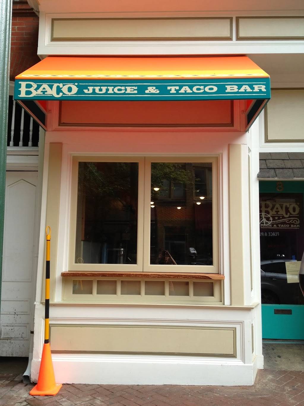 Jaco Juice & Taco Bar | restaurant | 8 W Gay St, West Chester, PA 19380, USA | 6104364177 OR +1 610-436-4177
