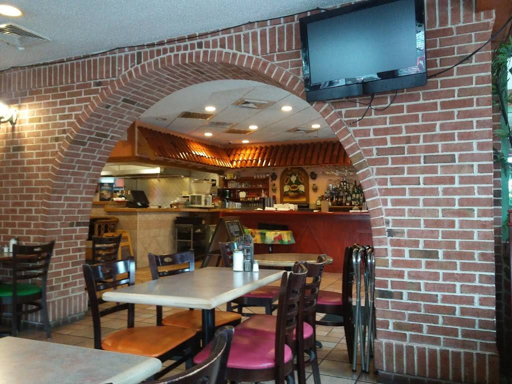 Taco & Burrito House | restaurant | 2430 N Central Ave, Chicago, IL 60639, USA | 7736226926 OR +1 773-622-6926