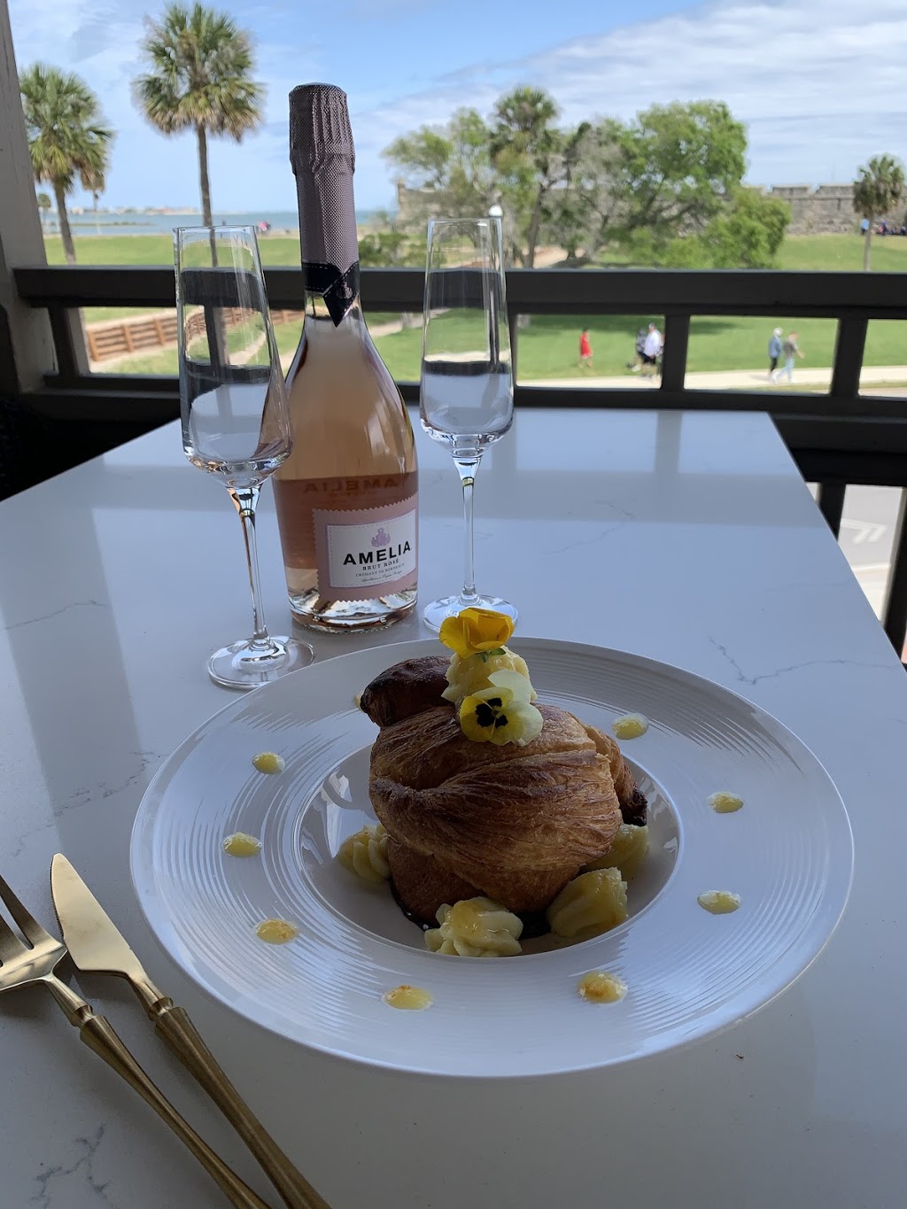 Sainte-George Restaurant | restaurant | 1 St George St, St. Augustine, FL 32084, USA | 9044299345 OR +1 904-429-9345