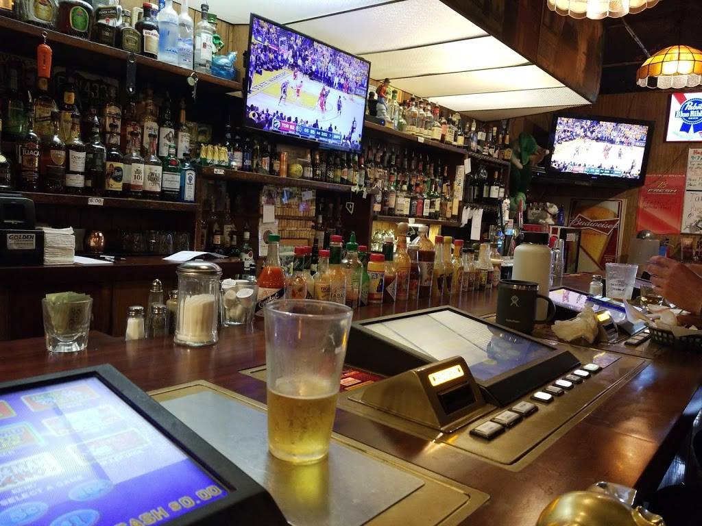 Ryans Saloon & Broiler | restaurant | 924 S Wells Ave, Reno, NV 89502, USA | 7753234142 OR +1 775-323-4142