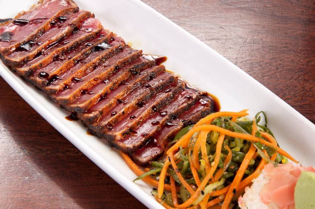 Salmon Daves Pacific Grille | restaurant | 19015 Old, Lake Rd, Rocky River, OH 44116, USA | 4403312739 OR +1 440-331-2739