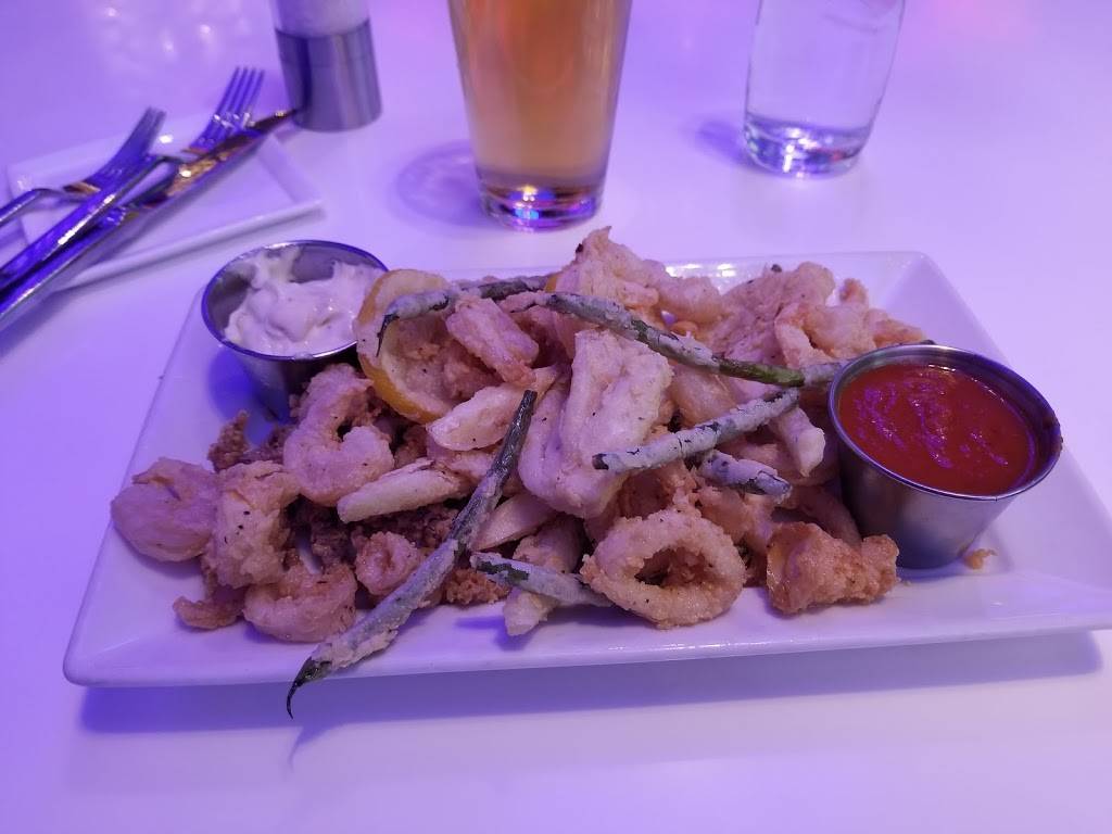 SOCCi | restaurant | 2800 S Potomac Ave, Arlington, VA 22202, USA | 7034131300 OR +1 703-413-1300