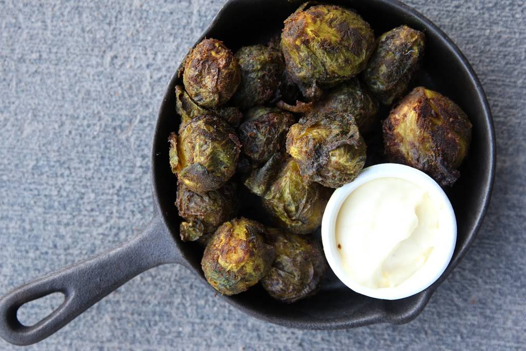 Revel Kitchen | restaurant | 7447 Forsyth Blvd Suite B, Clayton, MO 63105, USA | 3145971199 OR +1 314-597-1199