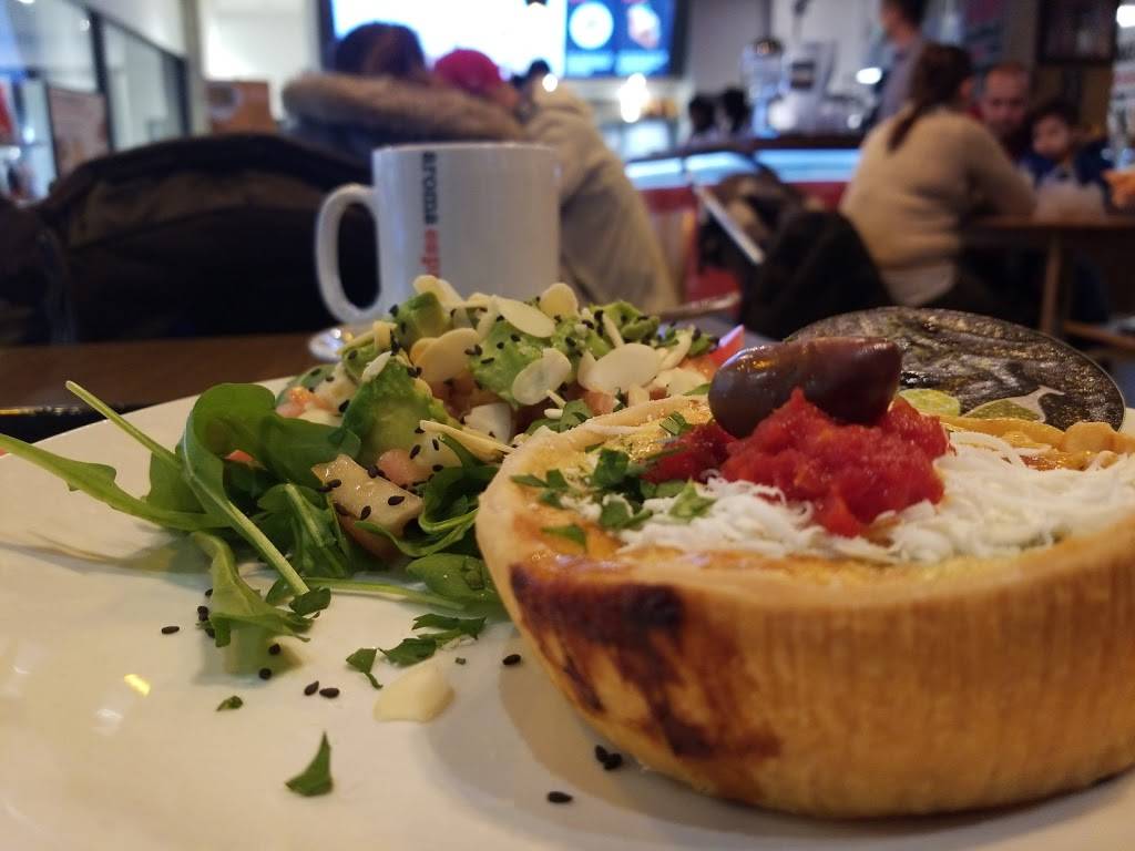 aroma espresso bar | cafe | 365 Bloor St E, Toronto, ON M4W 3L4, Canada | 4169270002 OR +1 416-927-0002