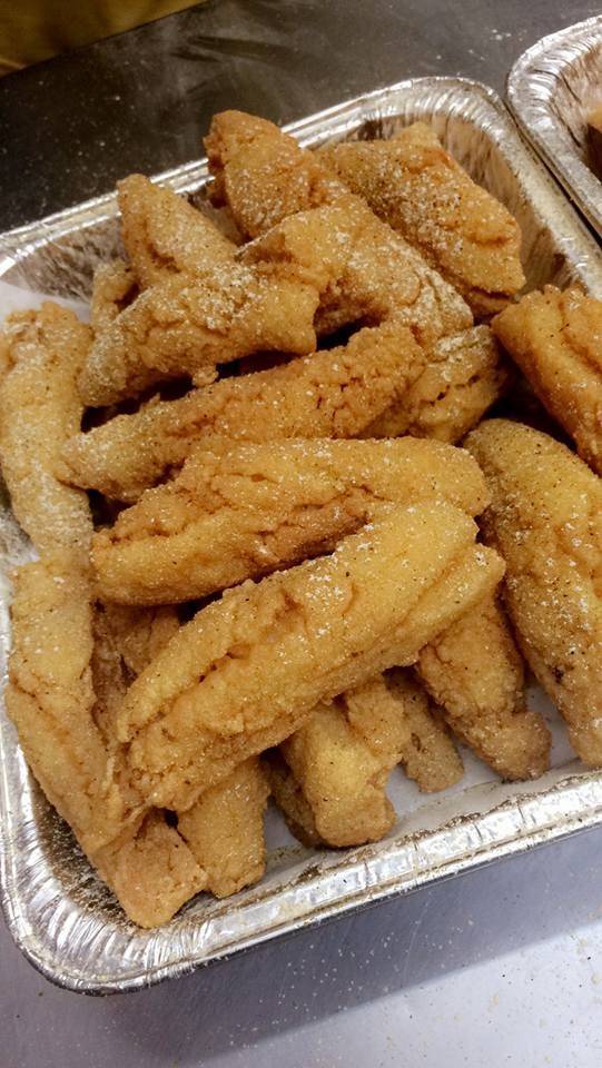 Hook Fish & Chicken | restaurant | 5000 Reading Rd, Cincinnati, OH 45237, USA | 5132425888 OR +1 513-242-5888